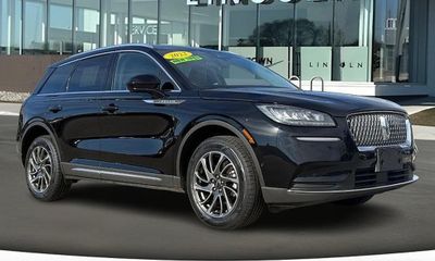 2022 Lincoln Corsair Standard