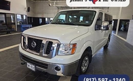 2019 Nissan NV V8 SL