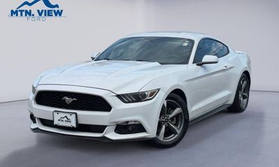 2016 Ford Mustang V6 Coupe