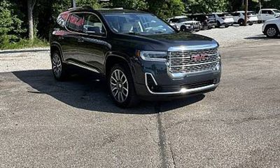 2022 GMC Acadia Denali