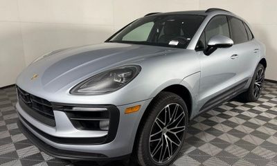 2026 Porsche Macan S