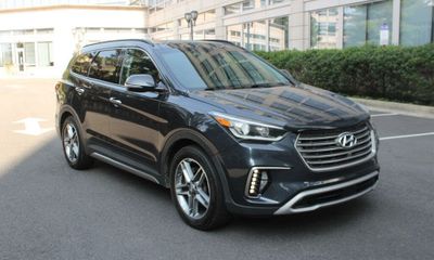 2017 Hyundai Santa FE TOP