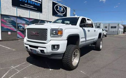 2017 GMC Sierra Denali