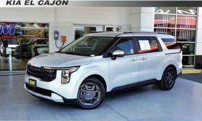 2026 Kia Carnival EX