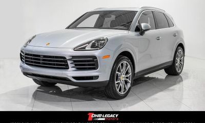2023 Porsche Cayenne Platinum Edition