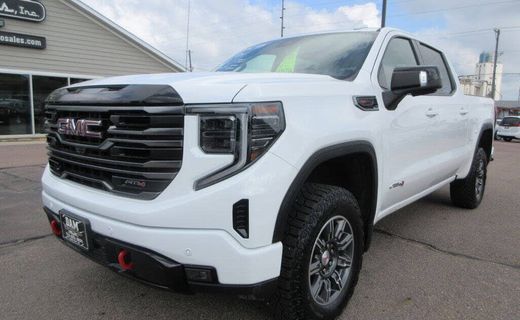 2025 GMC Sierra AT4