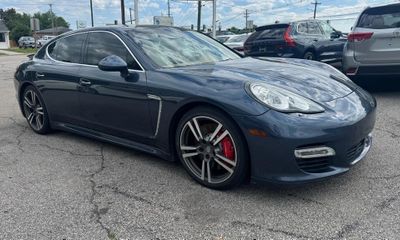 2011 Porsche Panamera Turbo