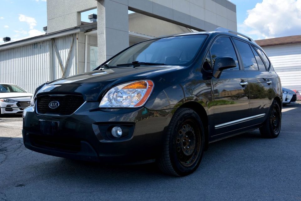 2012 Kia Rondo GLS