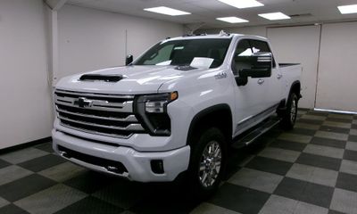 2026 Chevrolet Silverado HD High Country