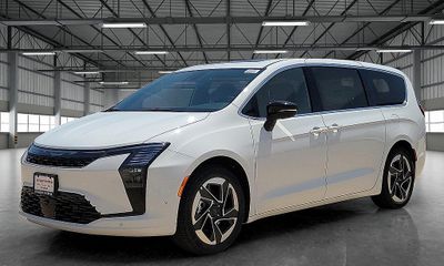 2027 Chrysler Pacifica Limited