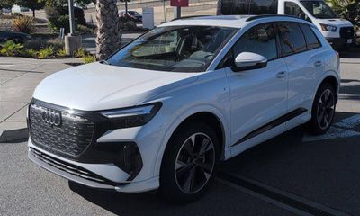 2024 Audi Q4 50 E Tron