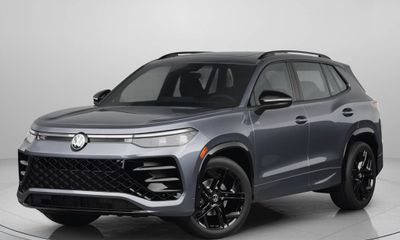 2026 Volkswagen Tiguan 4MOTION SE