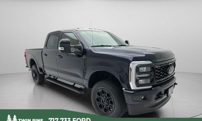 2025 Ford F-350 XLT