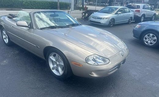 1998 Jaguar XK8