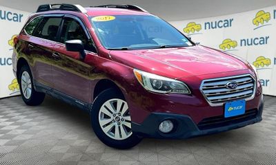2017 Subaru Outback Base
