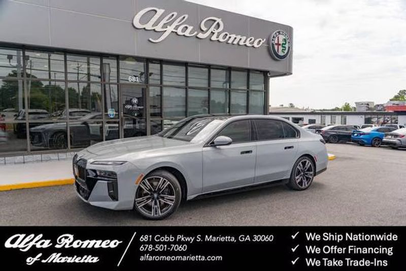 2025 Bmw 7 Series — a typically priced live listing