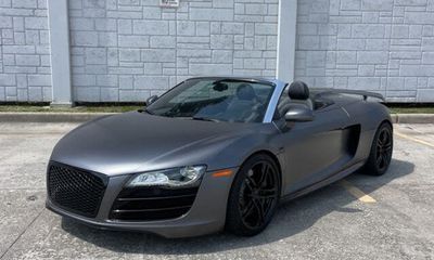 2012 Audi R8 52 Quattro Spyder