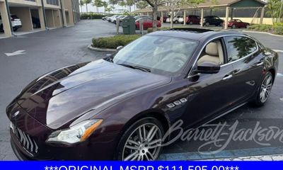 2017 Maserati Quattroporte Essence
