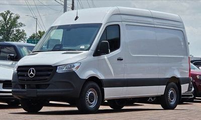 2025 Mercedes-Benz Sprinter 907
