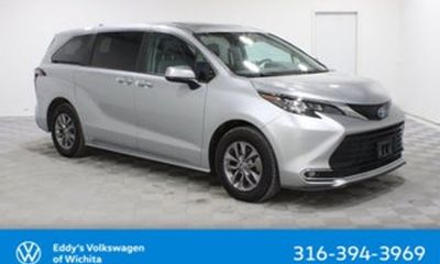 2024 Toyota Sienna Platinum