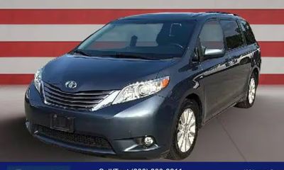 2016 Toyota Sienna XLE