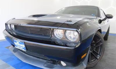 2014 Dodge Challenger SRT Core