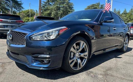 2016 Infiniti Q70 3 7