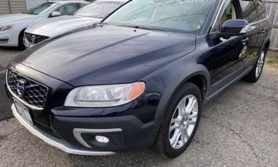 2016 Volvo XC70 SV35 Platinum