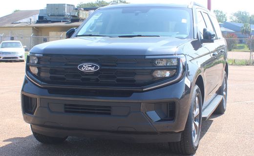 2027 Ford Expedition MAX Active