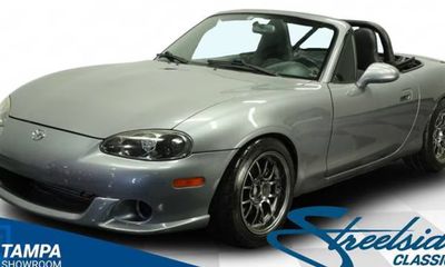 2004 Mazda MX-5 2 DR Turbo