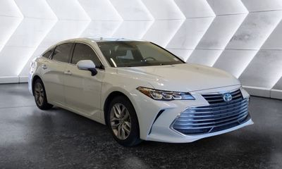 2022 Toyota Avalon XLE