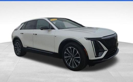 2024 Cadillac Lyriq Sport 1