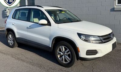 2017 Volkswagen Tiguan S 4 Motion