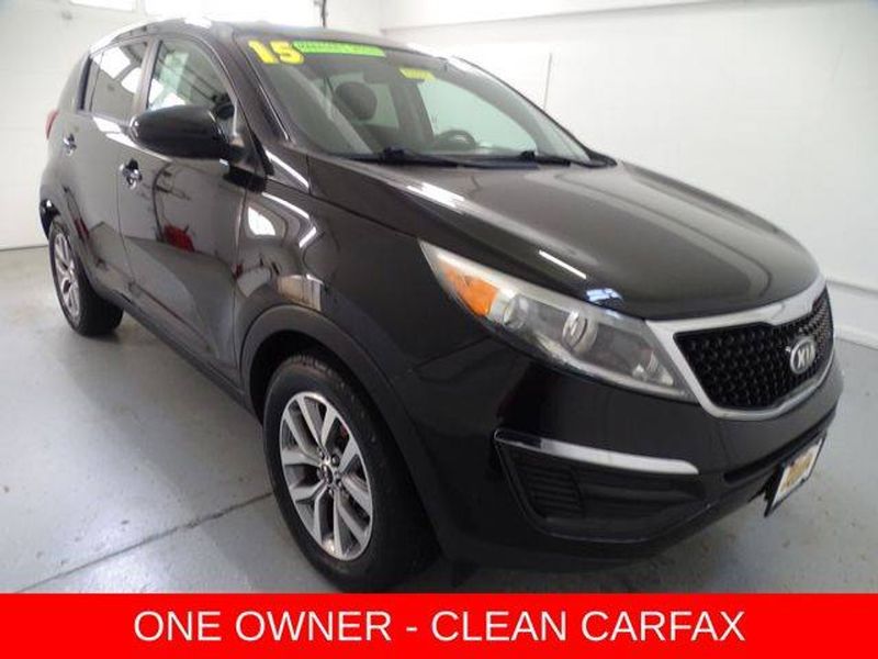 2015 Kia Sportage — a typically priced live listing
