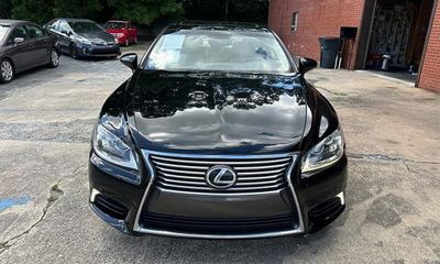 2013 Lexus LS 460