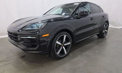 2024 Porsche Cayenne S Coupe
