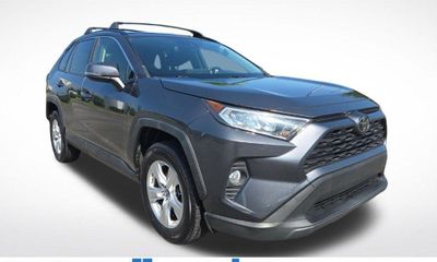 2019 Toyota RAV4 XLE Premium Canada