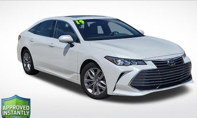 2019 Toyota Avalon XLE XSE Touring