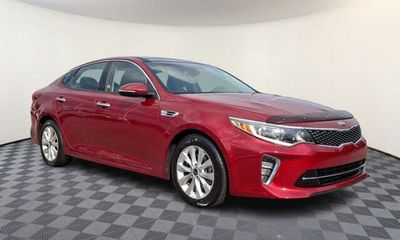 2018 Kia Optima LX