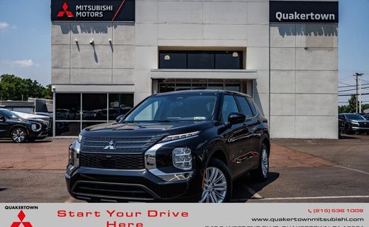 2025 Mitsubishi Outlander ES