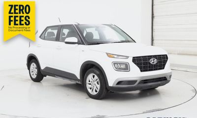 2026 Hyundai Venue SE