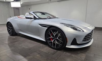 2026 Aston Martin DB12 Volante