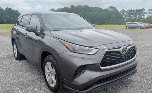 2022 Toyota Highlander L