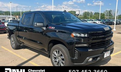 2021 Chevrolet Silverado RST