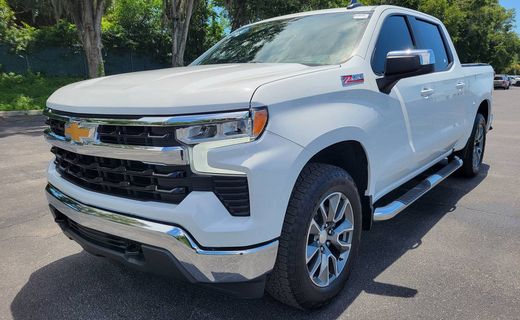 2024 Chevrolet Silverado LT