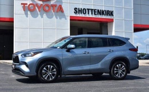 2020 Toyota Highlander XLE NAV