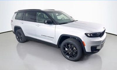 2026 Jeep Grand Cherokee L Base Laredo