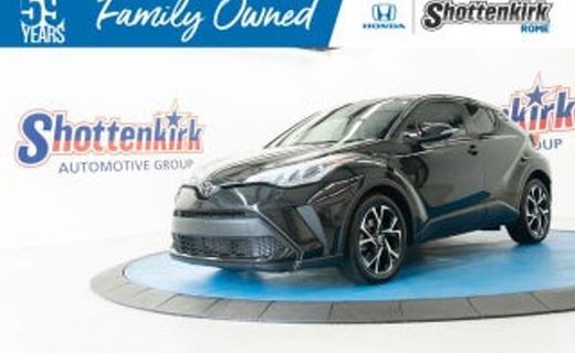 2021 Toyota C-HR XLE
