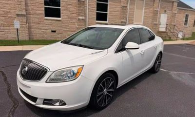2017 Buick Verano Sport Touring 1SH