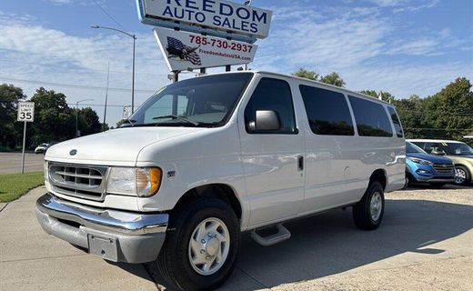 2000 Ford E-350 XLT